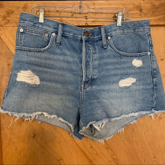 Madewell Relaxed Fit Denim Shorts - Picture 7 of 8